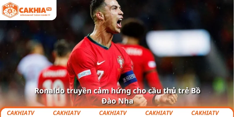 Ronaldo truyền cảm hứng cho cầu thủ trẻ Bồ Đào Nha